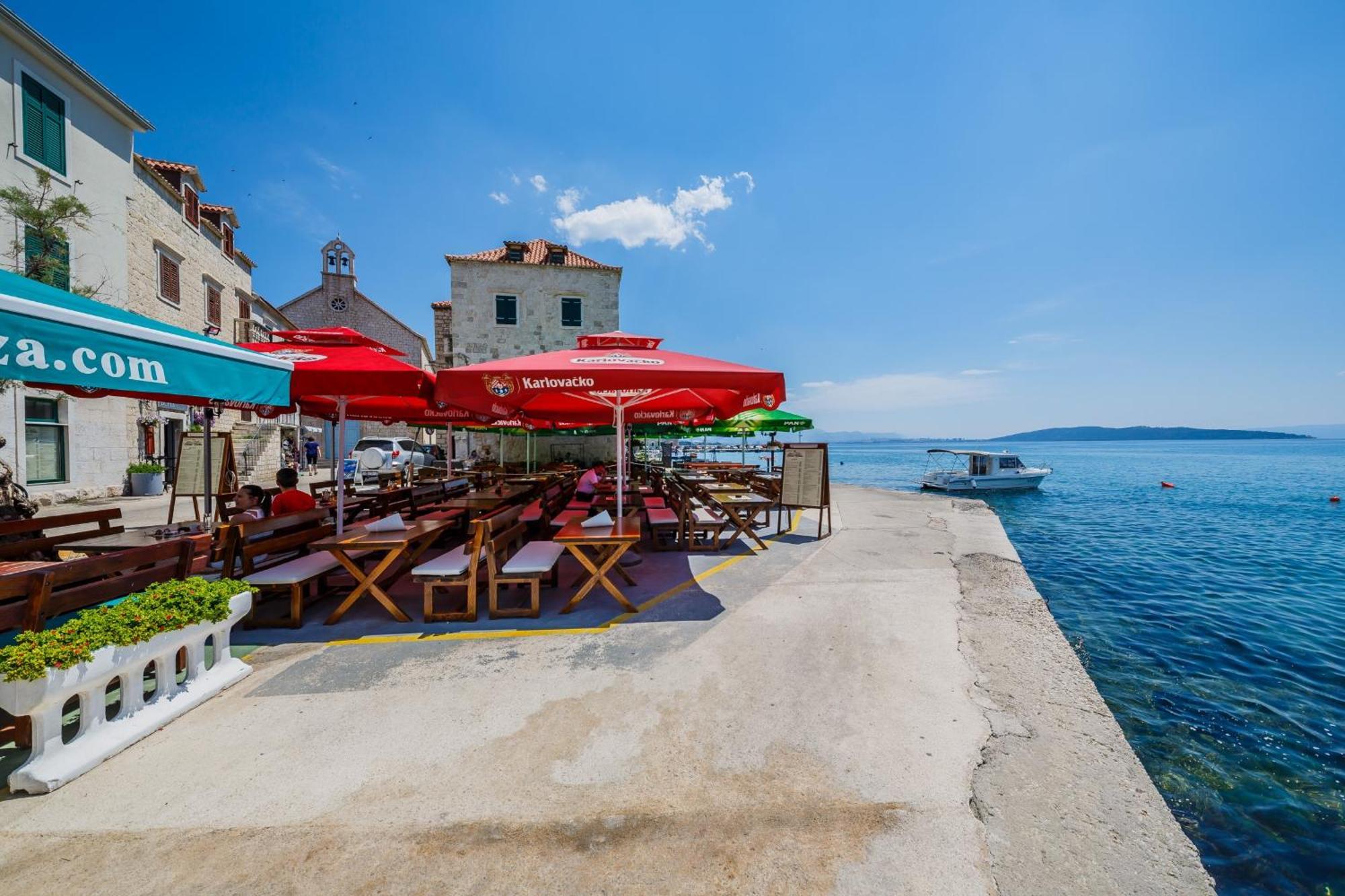 Modern Apartment Nikola In A Quiet Area Kastel Stari Luaran gambar