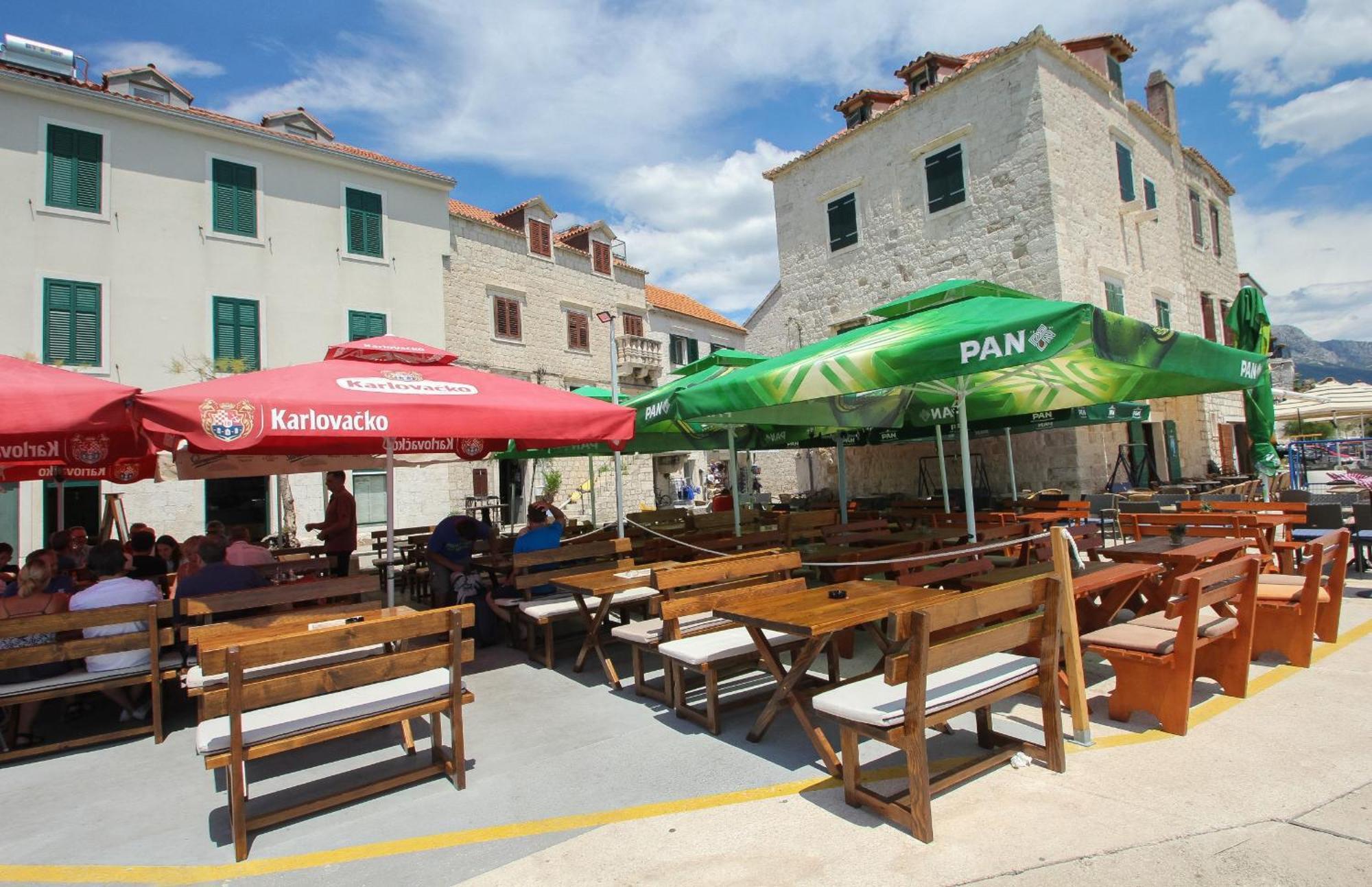 Modern Apartment Nikola In A Quiet Area Kastel Stari Luaran gambar