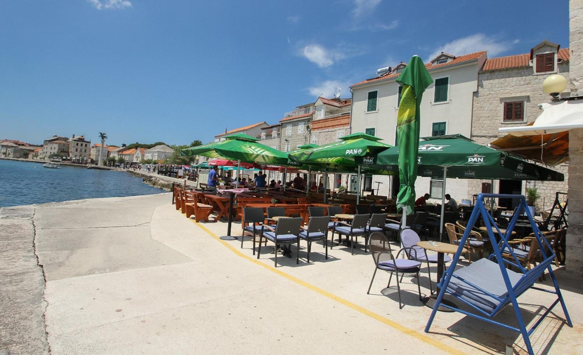 Modern Apartment Nikola In A Quiet Area Kastel Stari Luaran gambar